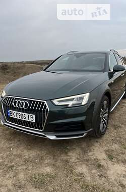 Audi A4 Allroad 2016