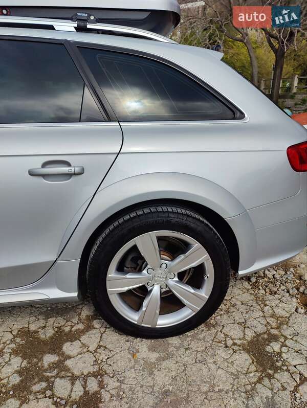 Універсал Audi A4 Allroad 2014 в Києві