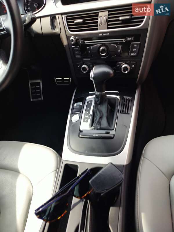 Універсал Audi A4 Allroad 2014 в Києві