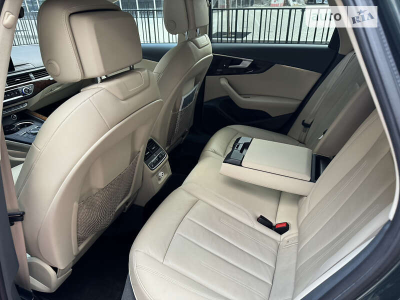 Універсал Audi A4 Allroad 2017 в Києві
