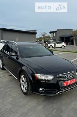 Audi A4 Allroad 2012