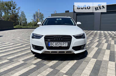 Audi A4 Allroad 2012