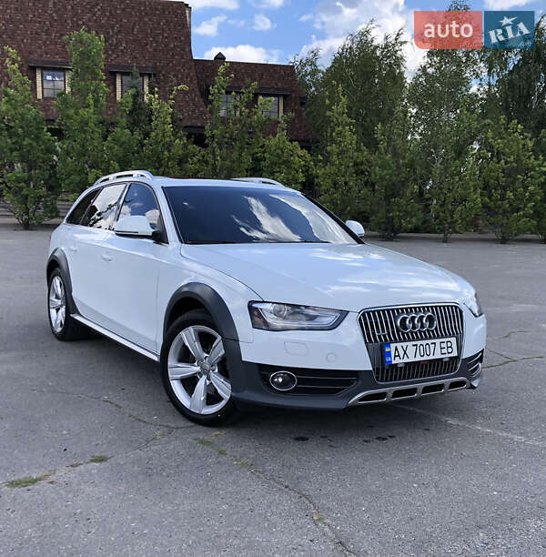 Универсал Audi A4 Allroad 2012 в 