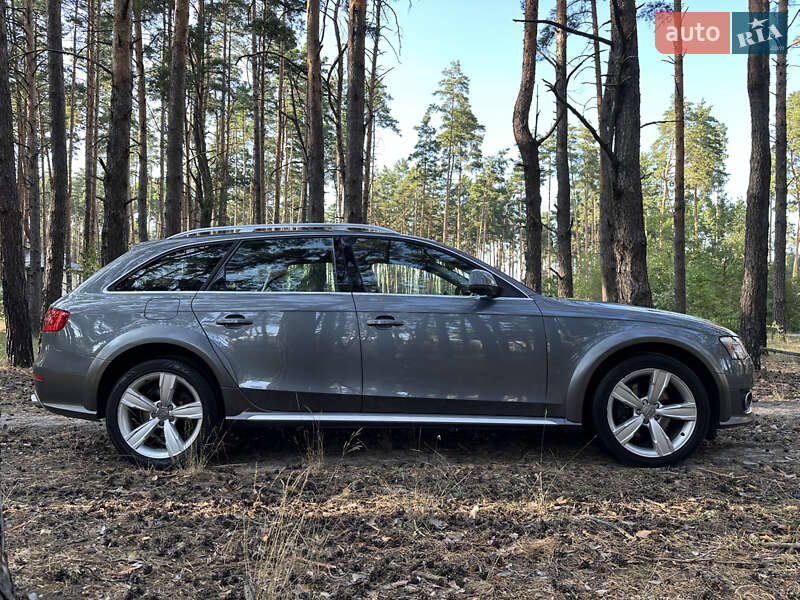 Універсал Audi A4 Allroad 2012 в Києві