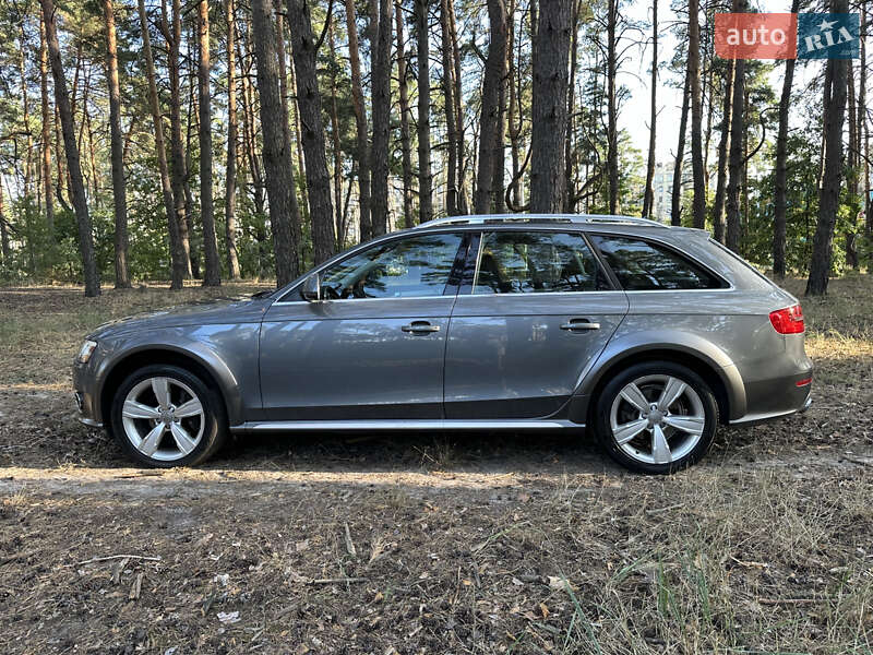 Універсал Audi A4 Allroad 2012 в Києві