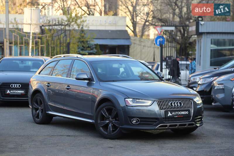 Універсал Audi A4 Allroad 2013 в Києві