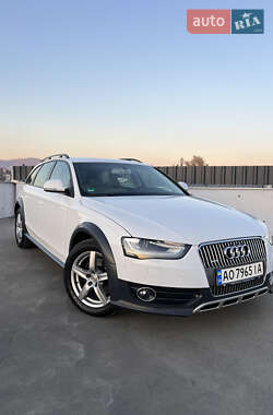 Audi A4 Allroad 2012