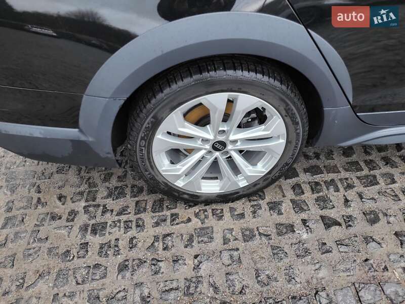 Универсал Audi A4 Allroad 2022 в Львове