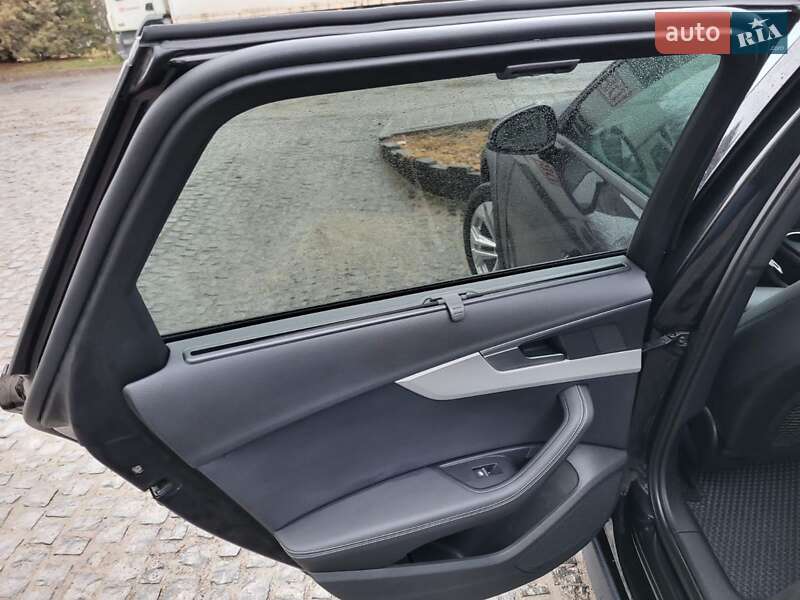 Универсал Audi A4 Allroad 2022 в Львове