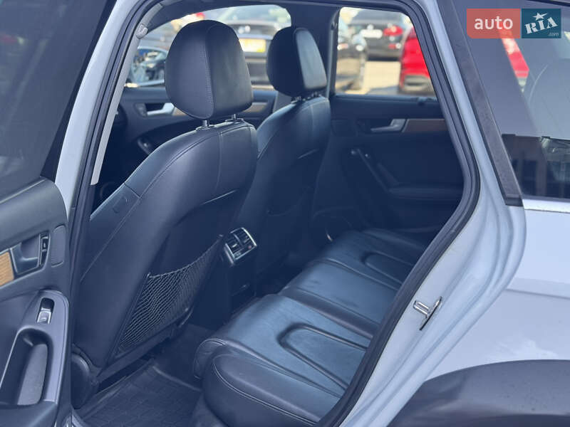 Универсал Audi A4 Allroad 2012 в Львове