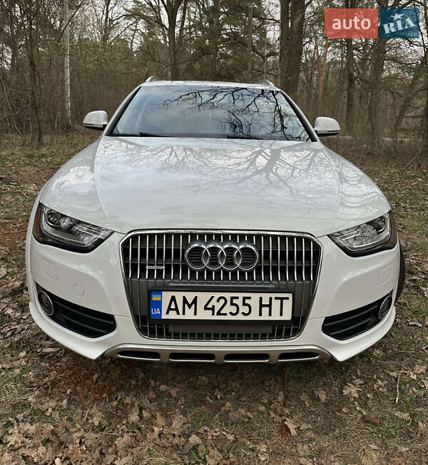 Универсал Audi A4 Allroad 2014 в Киеве