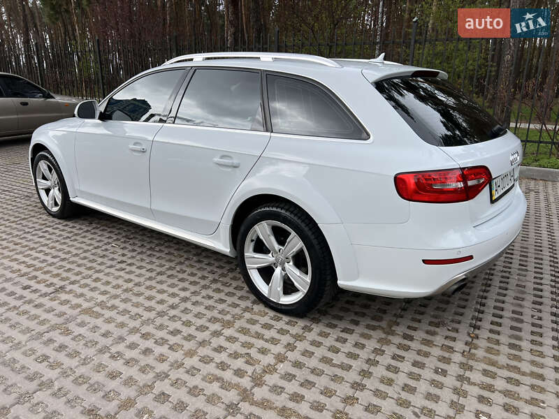 Универсал Audi A4 Allroad 2014 в Киеве