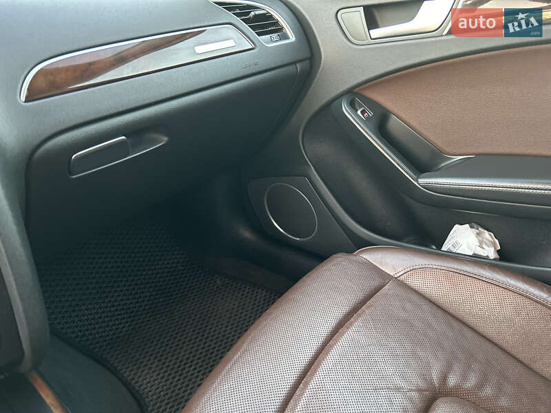 Універсал Audi A4 Allroad 2015 в Сарнах
