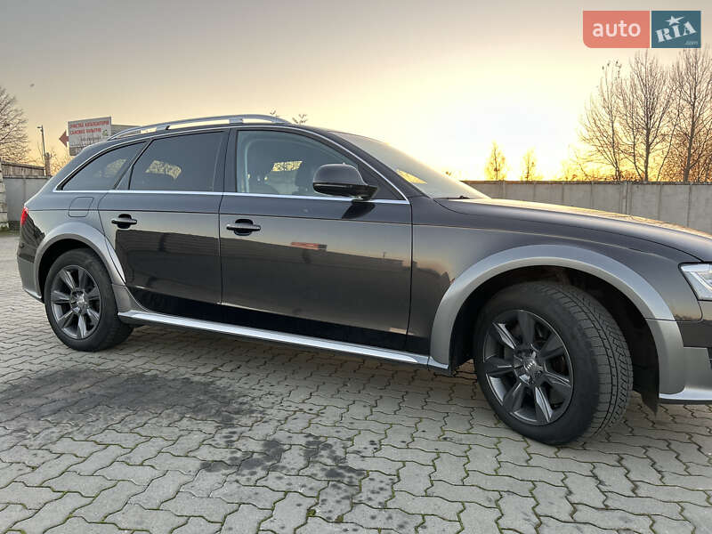 Універсал Audi A4 Allroad 2015 в Сарнах