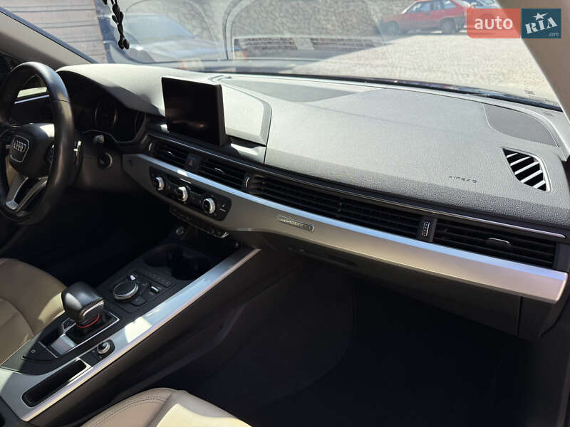 Универсал Audi A4 Allroad 2018 в Умани