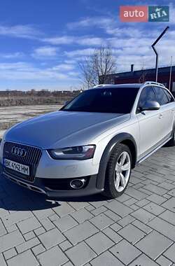 Audi A4 Allroad 2012