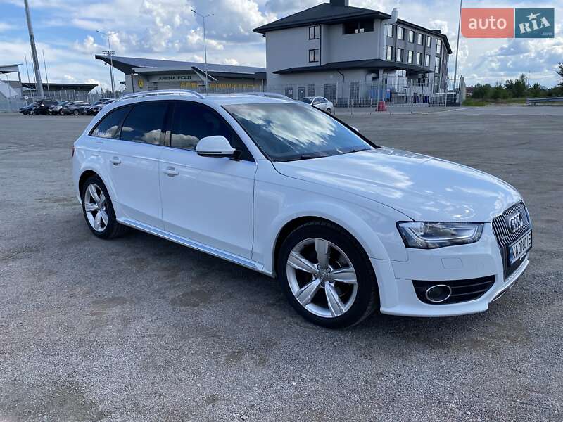Универсал Audi A4 Allroad 2013 в 