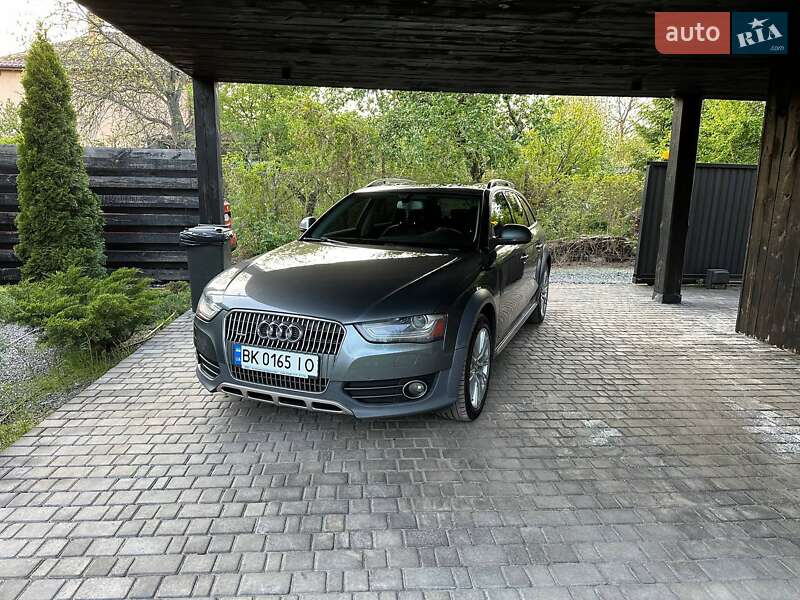 Універсал Audi A4 Allroad 2012 в Києві