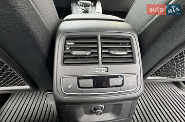 Универсал Audi A4 Allroad 2018 в 