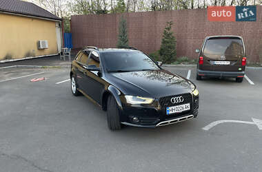 Универсал Audi A4 Allroad 2010 в 