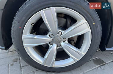 Универсал Audi A4 Allroad 2016 в 