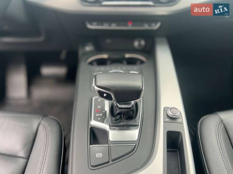 Универсал Audi A4 Allroad 2017 в Одессе