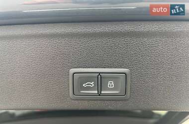 Универсал Audi A4 Allroad 2017 в 