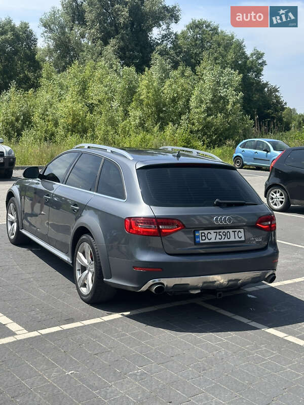 Универсал Audi A4 Allroad 2012 в Львове