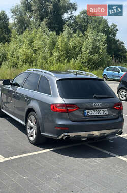 Универсал Audi A4 Allroad 2012 в 