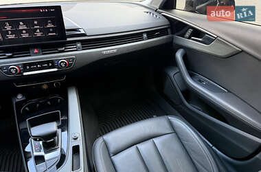 Универсал Audi A4 Allroad 2020 в 