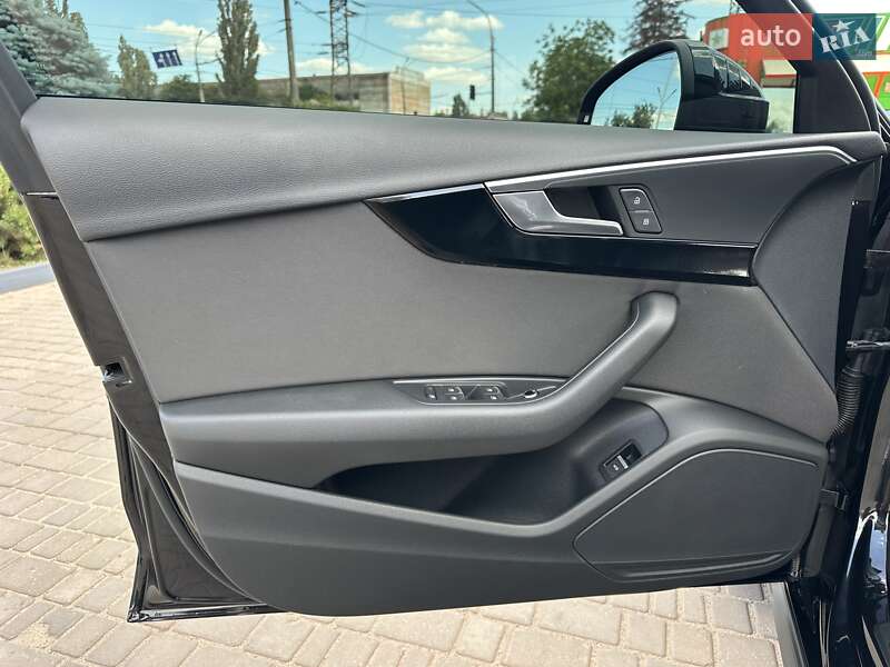 Универсал Audi A4 Allroad 2019 в Кривом Роге