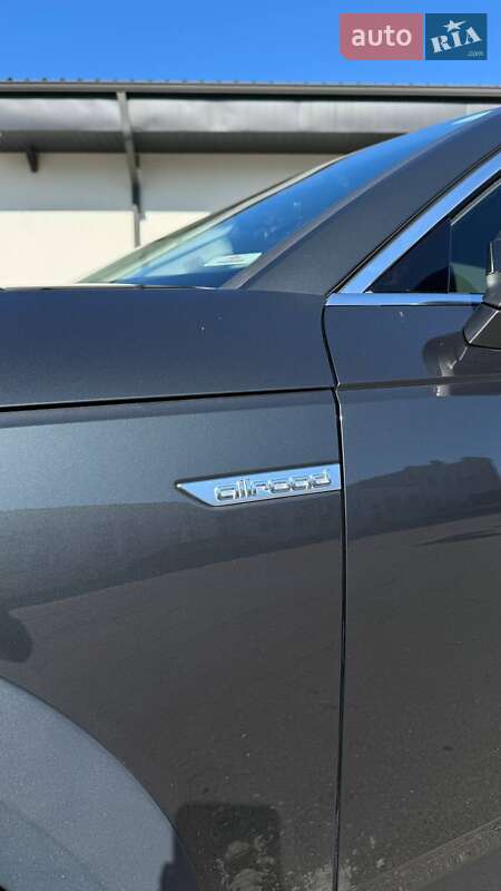Универсал Audi A4 Allroad 2017 в Ровно