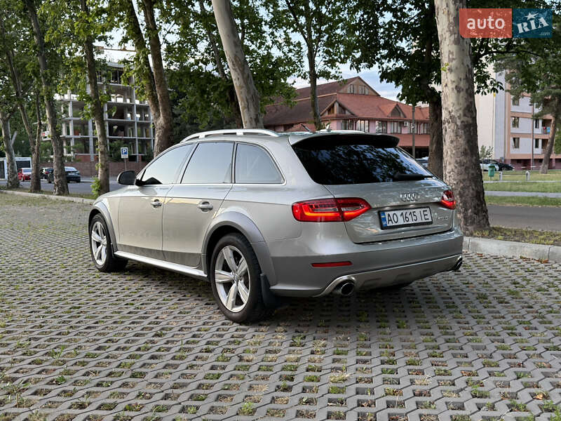 Універсал Audi A4 Allroad 2013 в Мукачевому