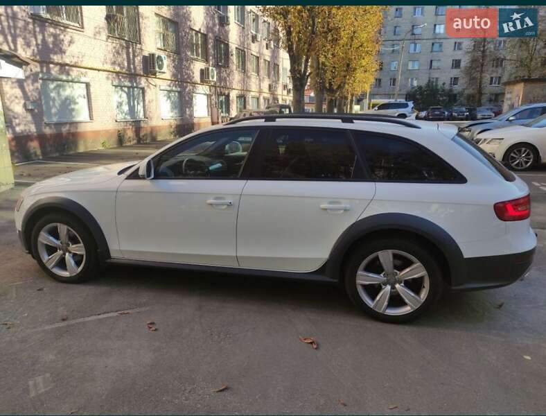 Универсал Audi A4 Allroad 2014 в Киеве