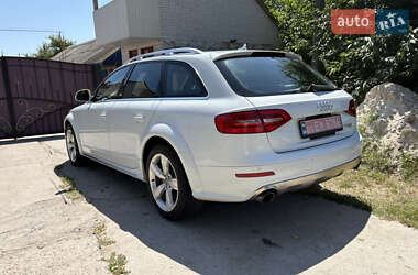 Универсал Audi A4 Allroad 2013 в 