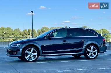 Универсал Audi A4 Allroad 2013 в 