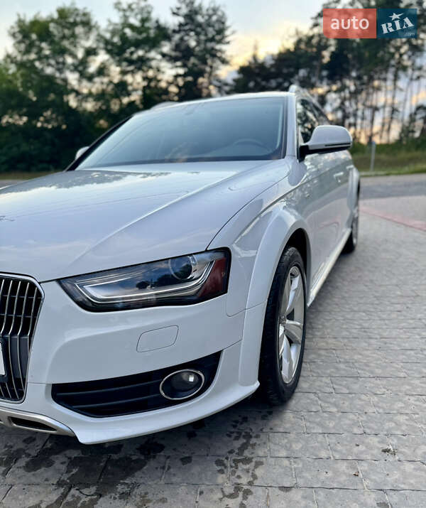 Універсал Audi A4 Allroad 2013 в Львові