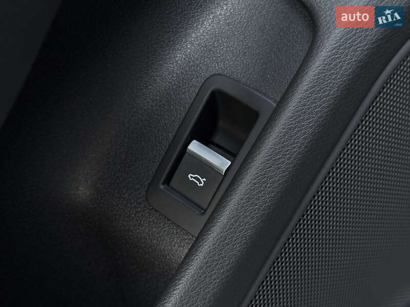 Универсал Audi A4 Allroad 2019 в Полтаве