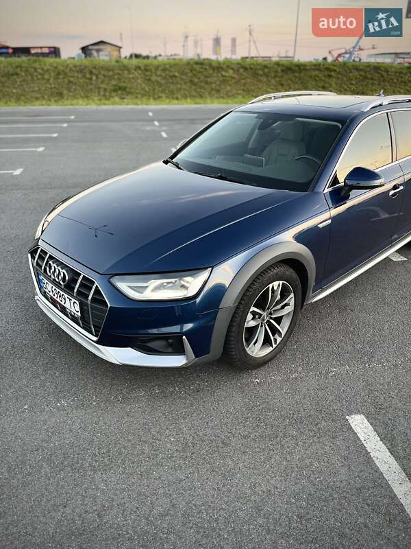 Универсал Audi A4 Allroad 2018 в Львове