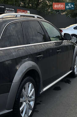 Универсал Audi A4 Allroad 2010 в 