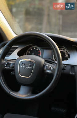 Универсал Audi A4 Allroad 2010 в 