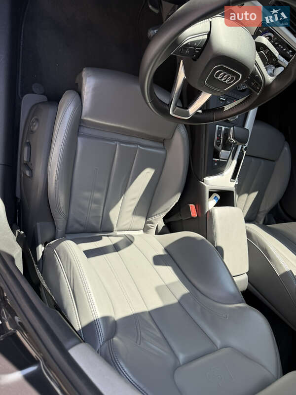 Универсал Audi A4 Allroad 2017 в Днепре