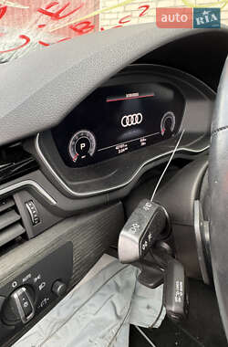 Универсал Audi A4 Allroad 2021 в 