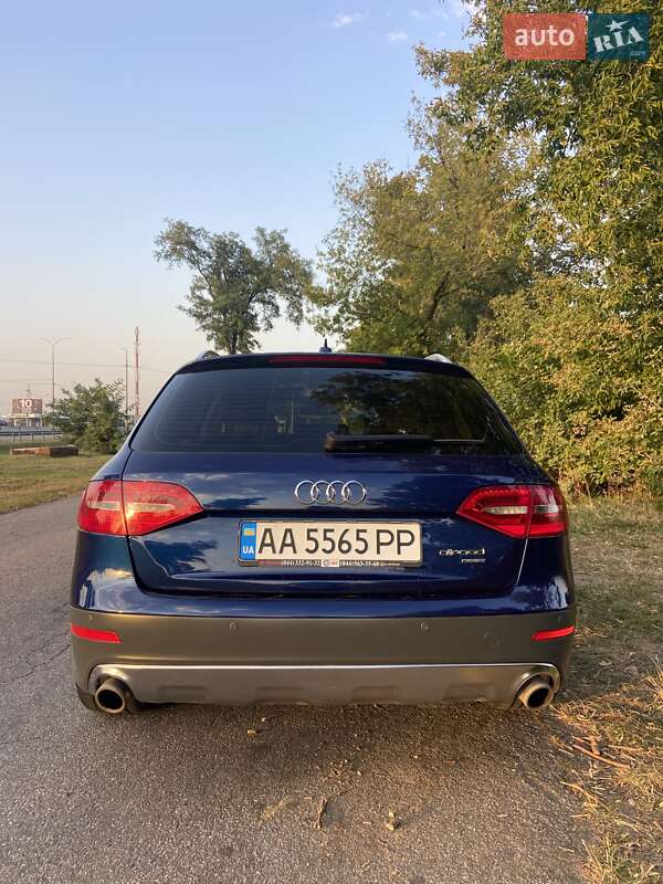 Универсал Audi A4 Allroad 2013 в Киеве