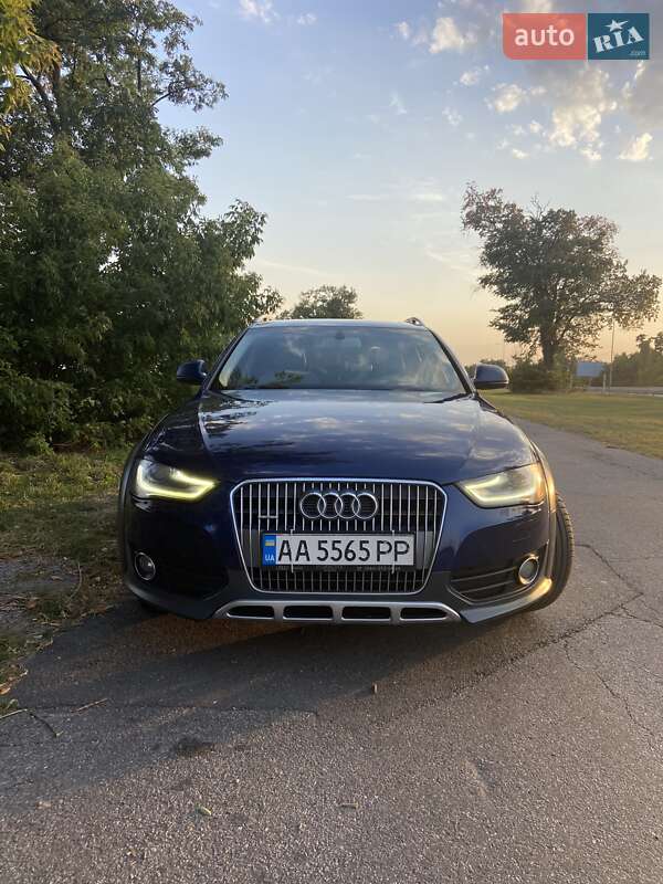 Универсал Audi A4 Allroad 2013 в Киеве