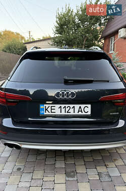Универсал Audi A4 Allroad 2017 в 