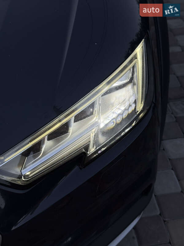 Универсал Audi A4 Allroad 2017 в Днепре