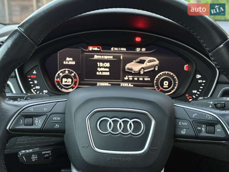 Универсал Audi A4 Allroad 2017 в Днепре