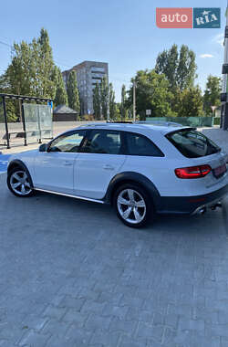 Универсал Audi A4 Allroad 2014 в 
