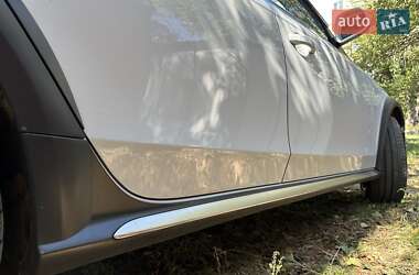 Универсал Audi A4 Allroad 2015 в 
